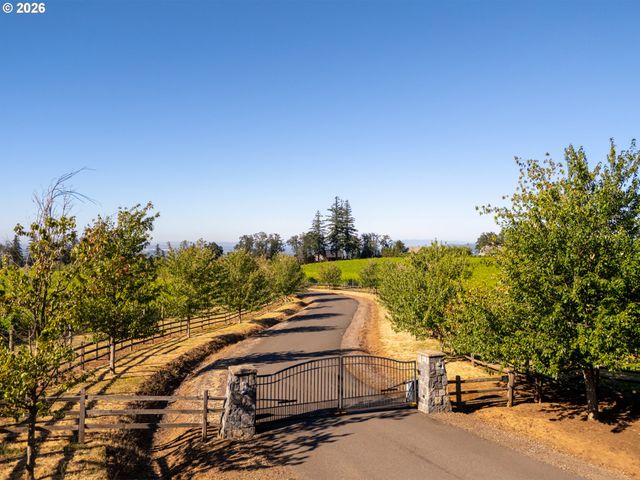 30540 Ne BELL Rd, Newberg, OR 97132