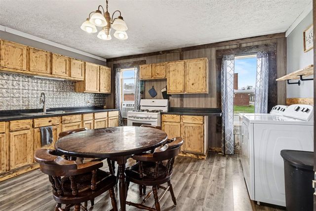 202 E Arbor Street, Marcellus, MI 49067