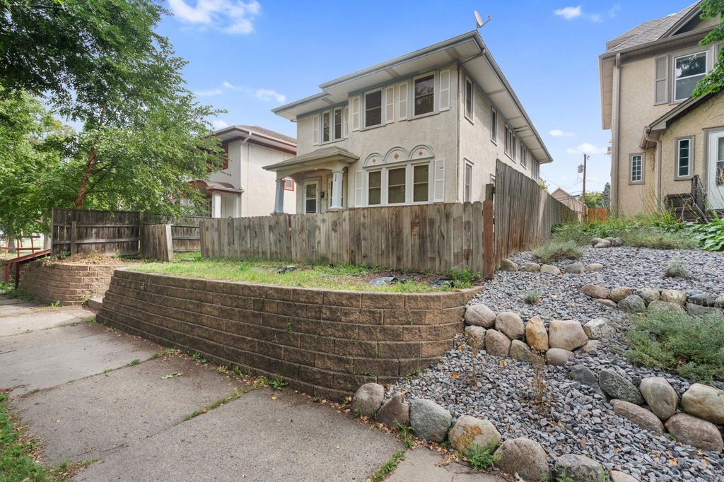 918 Queen Avenue N, Minneapolis, MN 55411 — exterior