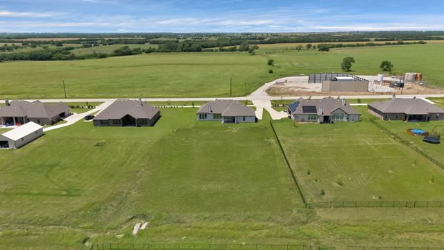14908 S County Line Road, Justin, TX 76247