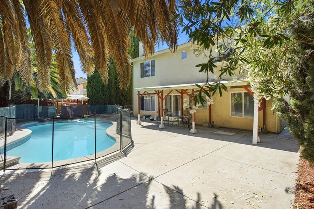 1867 Maude St, Stockton, CA 95206