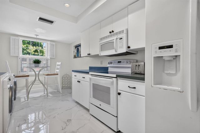 1251 Sugar Sands Boulevard 125, Singer Island, FL 33404