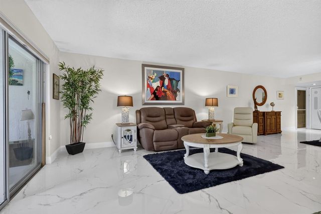 1251 Sugar Sands Boulevard 125, Singer Island, FL 33404