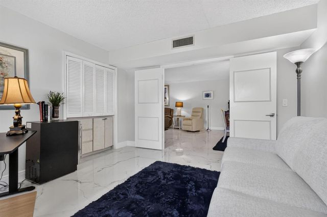 1251 Sugar Sands Boulevard 125, Singer Island, FL 33404