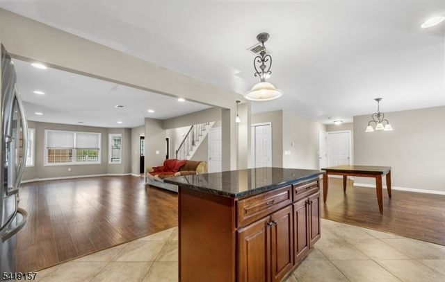 431 Raritan Rd, Linden City, NJ 07036