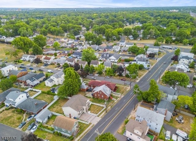 431 Raritan Rd, Linden City, NJ 07036