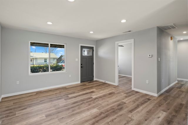 6543 Tioga Circle, Dallas, TX 75241