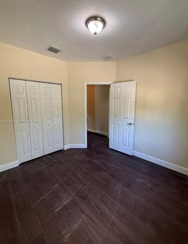 6542 Hidden Cove Dr 4-4, Davie, FL 33314