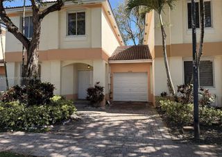6542 Hidden Cove Dr 4-4, Davie, FL 33314