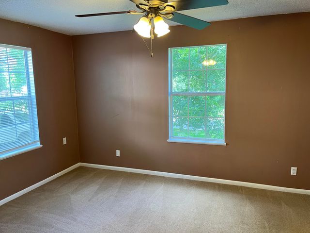1007 Pinckney Ave, Leesville, LA 71446