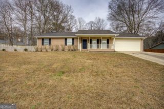 1430 Country Lane NE, Conyers, GA 30012