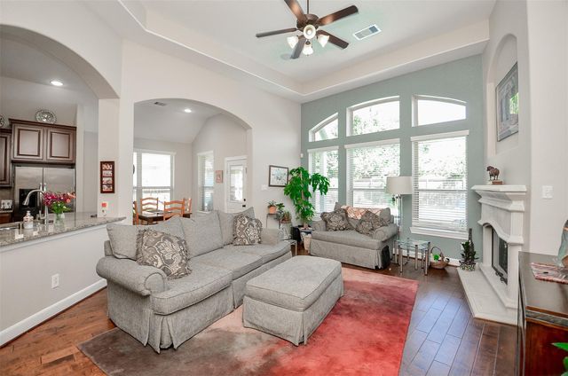 1310 Ellis Grove Lane, Rosenberg, TX 77471