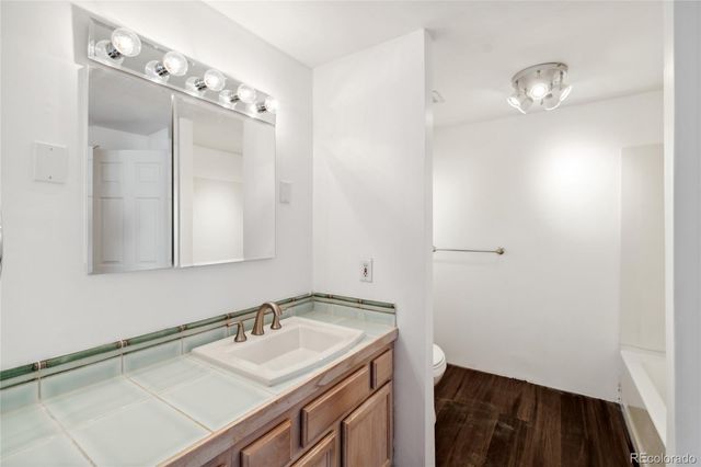 1200 S Monaco St Parkway 26, Denver, CO 80224