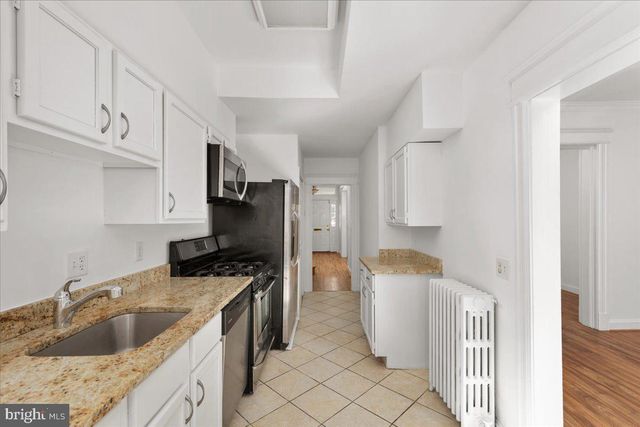 228 RHODE ISLAND AVE NW, Washington, DC 20001
