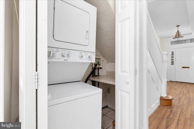 228 RHODE ISLAND AVE NW, Washington, DC 20001