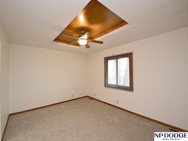 9404 Drexel Street, Omaha, NE 68127