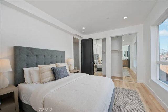 540 N Serrano, Los Angeles, CA 90004