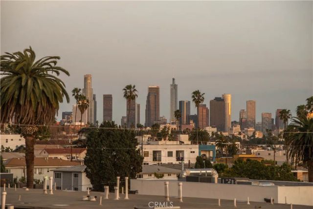 540 N Serrano, Los Angeles, CA 90004