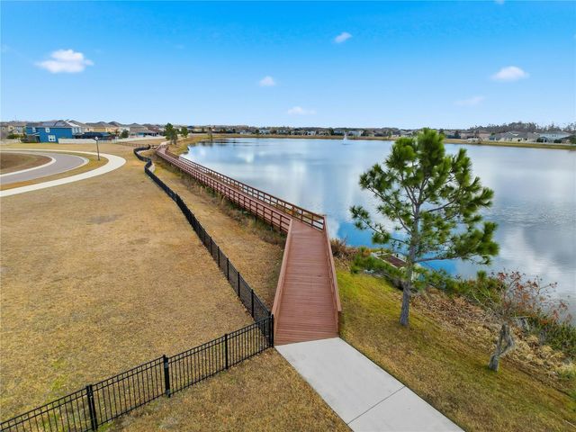 1914 LAKE WATERS PLACE, Lutz, FL 33558