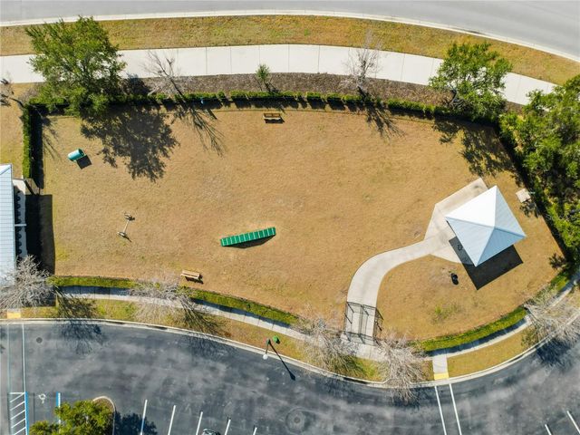 1914 LAKE WATERS PLACE, Lutz, FL 33558