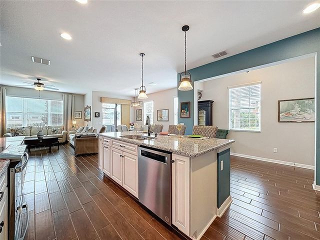 1914 LAKE WATERS PLACE, Lutz, FL 33558