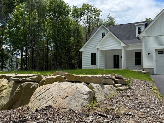 58 Lelandville Road, Charlton, MA 01507