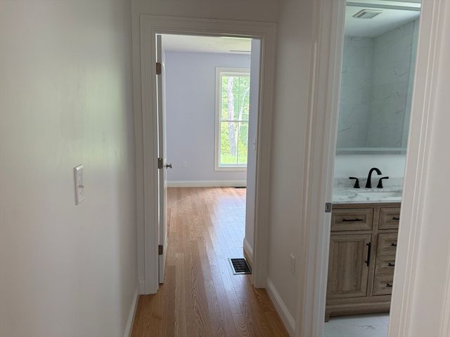 58 Lelandville Road, Charlton, MA 01507