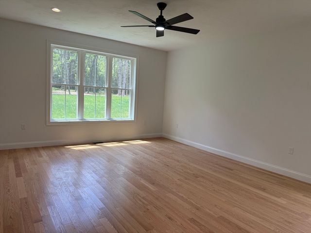 58 Lelandville Road, Charlton, MA 01507