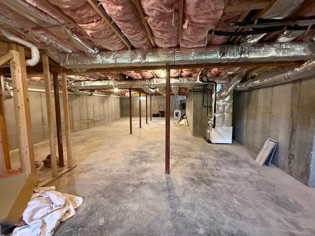 58 Lelandville Road, Charlton, MA 01507