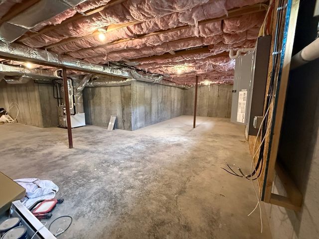 58 Lelandville Road, Charlton, MA 01507