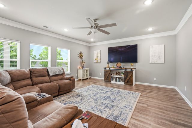 3015 Goodtown Trce, Columbia, TN 38401