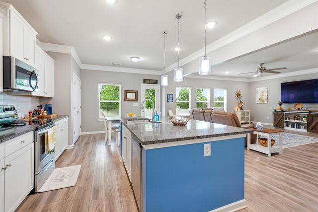 3015 Goodtown Trce, Columbia, TN 38401