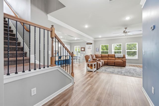3015 Goodtown Trce, Columbia, TN 38401