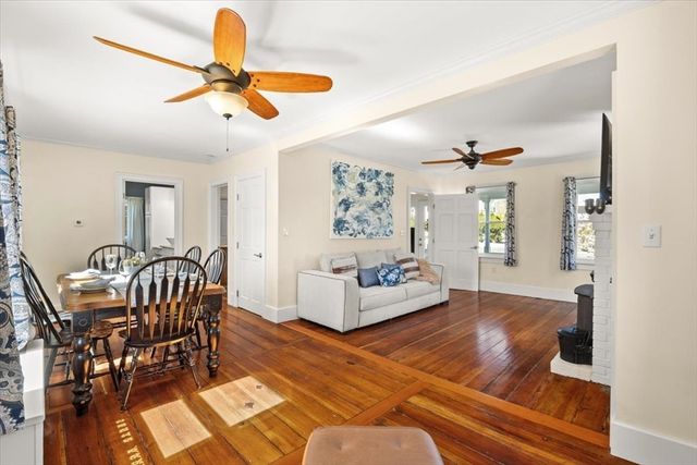 106 Bay St, Taunton, MA 02780