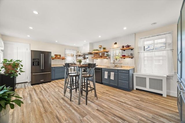 106 Bay St, Taunton, MA 02780