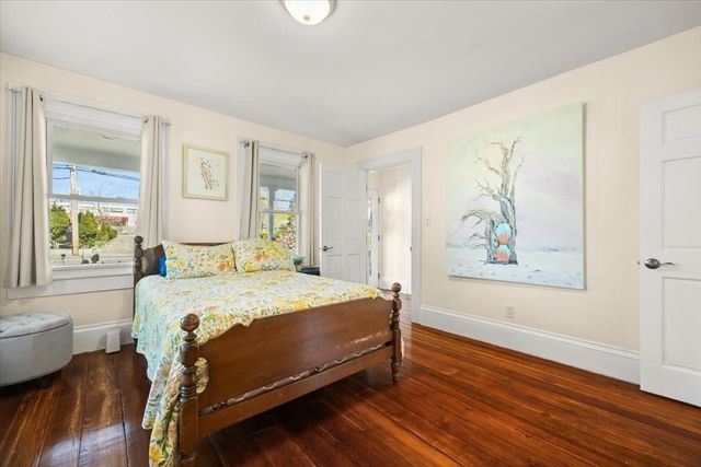 106 Bay St, Taunton, MA 02780