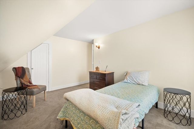 106 Bay St, Taunton, MA 02780