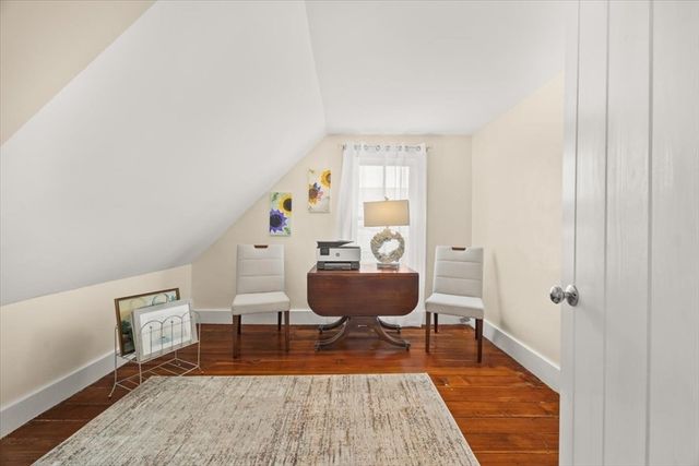 106 Bay St, Taunton, MA 02780