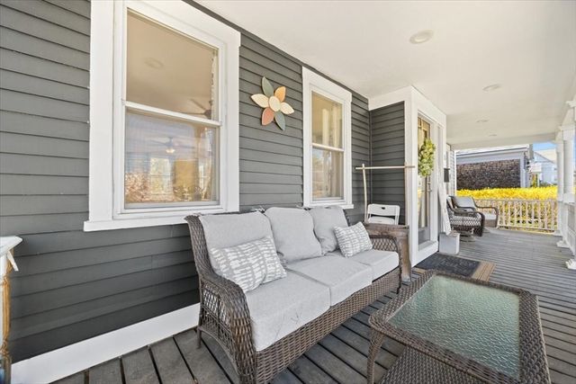 106 Bay St, Taunton, MA 02780