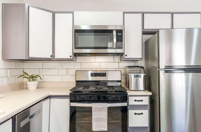 3197 Wingate Meadows Drive NE, Rio Rancho, NM 87144