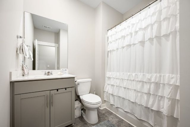 312 Whisper Wood Way, Lebanon, TN 37087