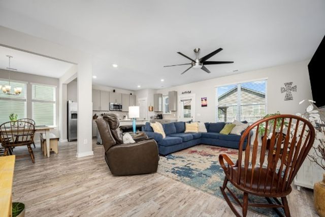 312 Whisper Wood Way, Lebanon, TN 37087