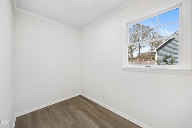 2821 Edgewood Avenue, Burlington, NC 27215