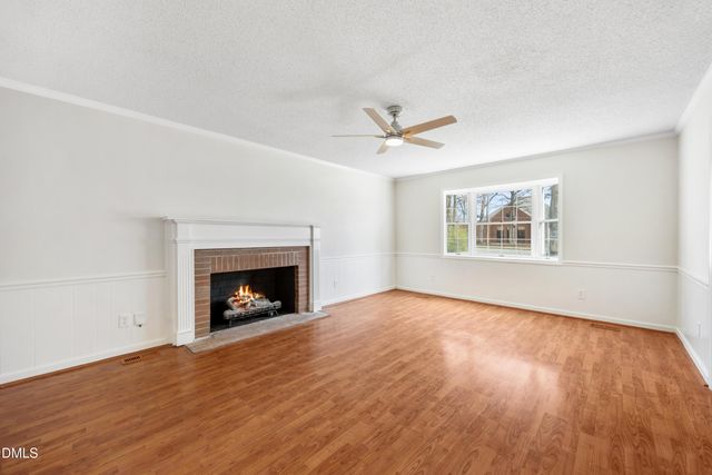 2821 Edgewood Avenue, Burlington, NC 27215