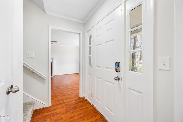 2821 Edgewood Avenue, Burlington, NC 27215