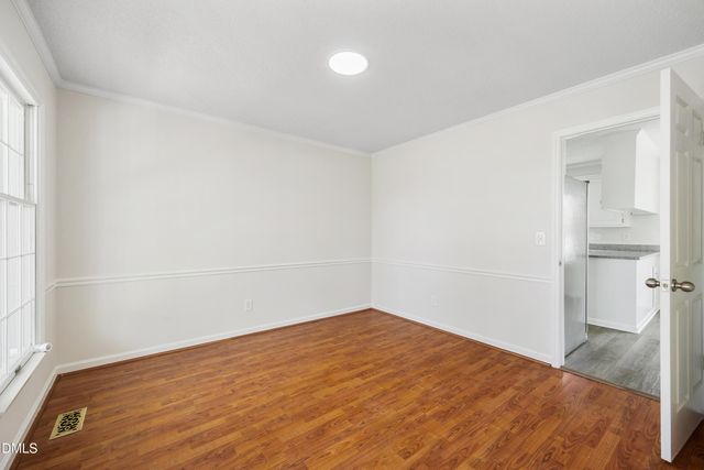 2821 Edgewood Avenue, Burlington, NC 27215