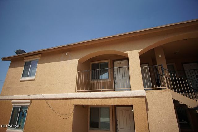 3400 Blue Earth Lane D, El Paso, TX 79936