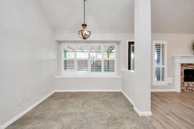 5012 N Nelson Avenue, Katy, TX 77493