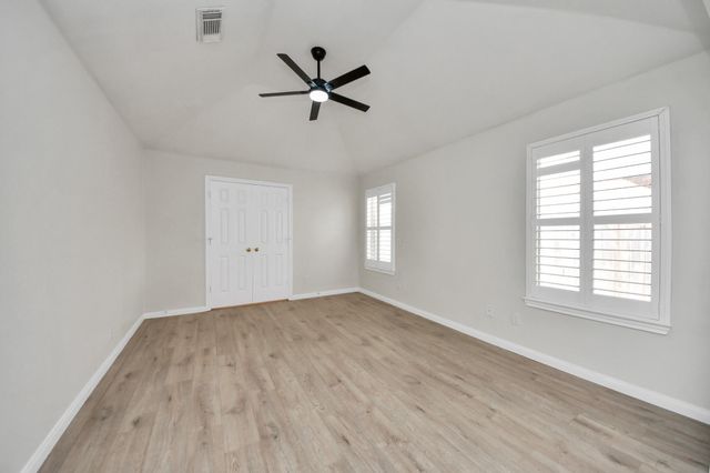 5012 N Nelson Avenue, Katy, TX 77493