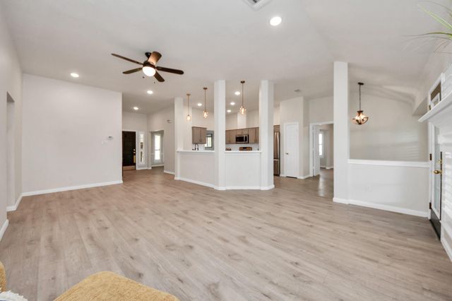 5012 N Nelson Avenue, Katy, TX 77493